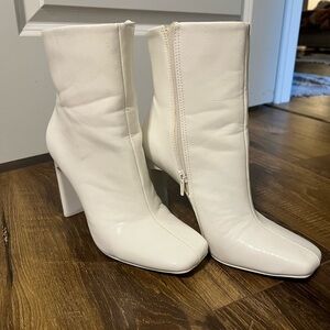 Elegant White Ankle Boots